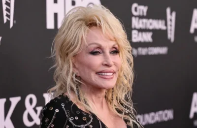 Dolly Parton anuleaza 6 concerte. Anuntul oficial despre starea ei de sanatate