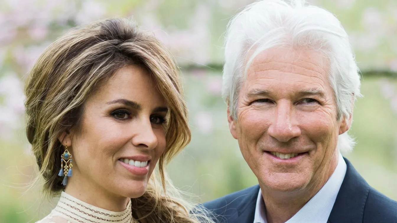 Surpriza uriașă de la Richard Gere la 8 ani de la nuntă. Ce a postat soția lui