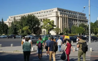 Guvernul a picat. Leul atinge un nou minim istoric si inflatia explodeaza la 8%