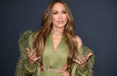 Jennifer Lopez spune că despărțirea poate fi un prag spre o versiune mai bună a ta