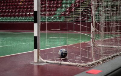CSM București a câștigat cu Rapid după ce a revenit de la 12-16 la pauză