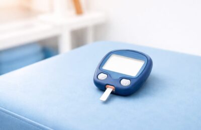 Milioane de carii dentare ar putea fi prevenite printr-o taxă pe zahăr