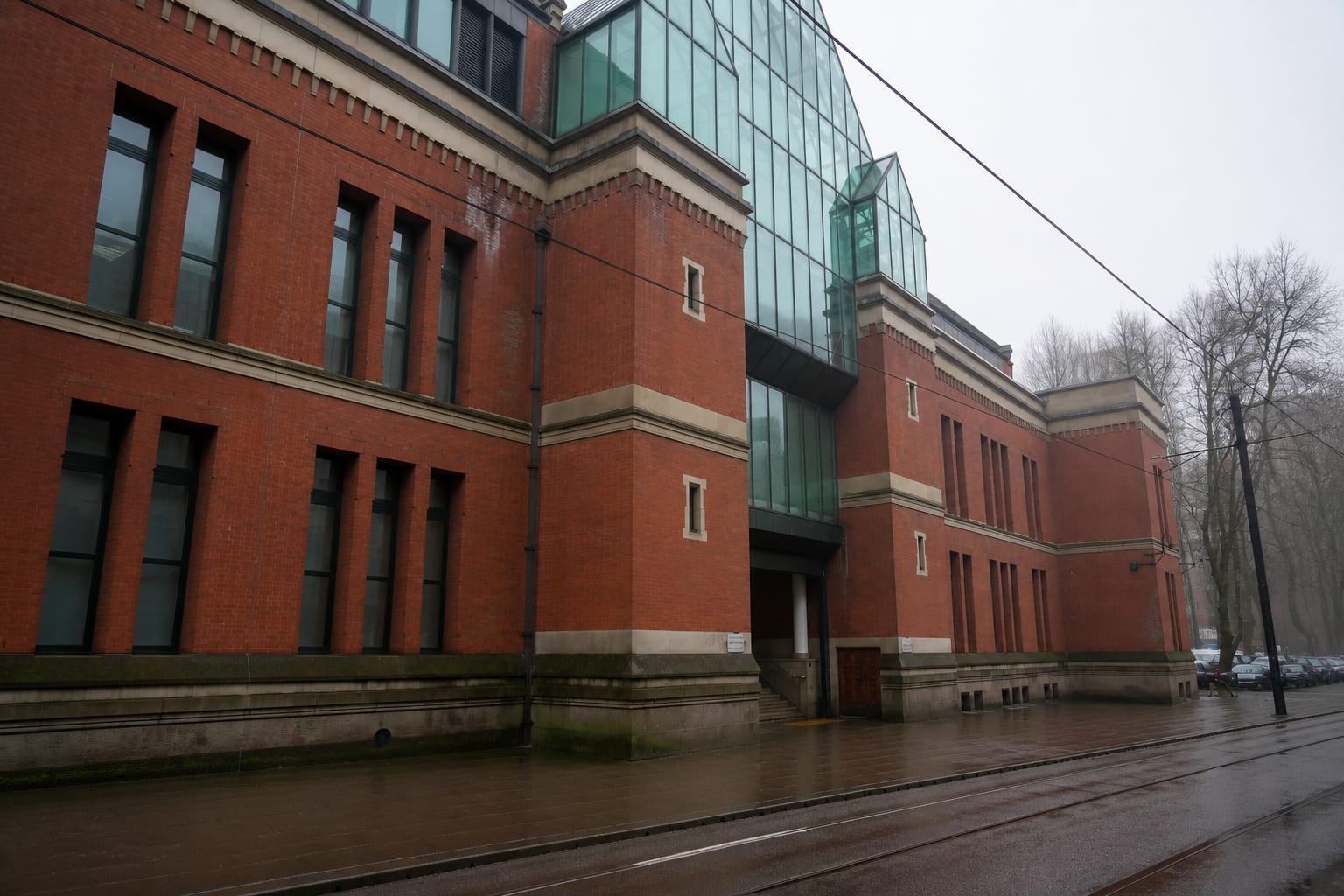 Sediul tribunalului unde au loc audierile