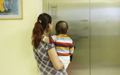Scutirea de la plata liftului se aprobă prin vot și acoperă numai energia electrică