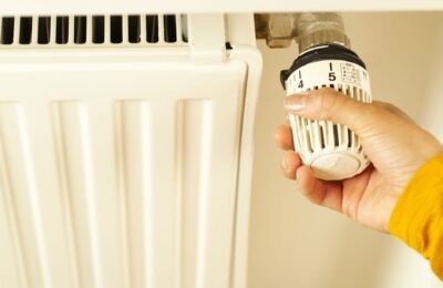 Un grad mai puțin în casă poate reduce consumul cu aproximativ 7%. Ce temperaturi sunt potrivite pentru familie