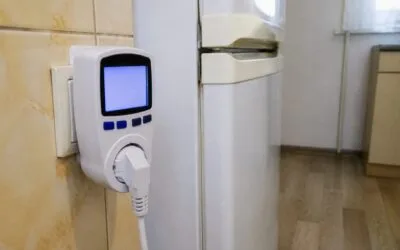 Cum se calculează în lei consumul unui aparat cu wattmetrul. Exemplu la un tarif ipotetic de 1,30 lei/kWh